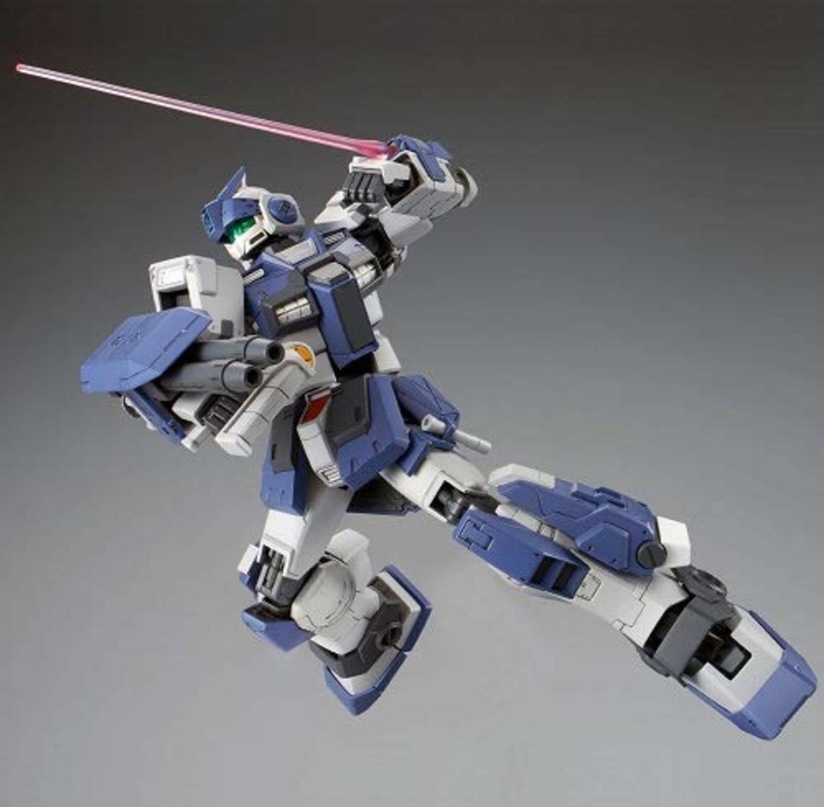 ロボット BANDAI BGM-7900 GM DOMINANCE 1/100 P-BANDAI Gundam RGM-79DO GM Dominance Philip Hughs MG 1/100