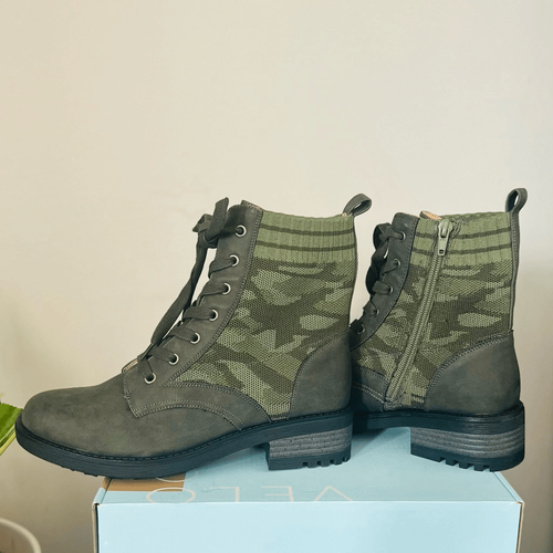 LIFESTRIDE Knockout Lace-Up Combat Boot, Comfort Boot, Green Olive, Size 8, NWT - Picture 10 of 19