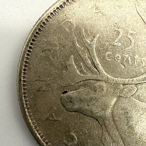 1963 Canada Silver Quarter - Picture 11 of 12