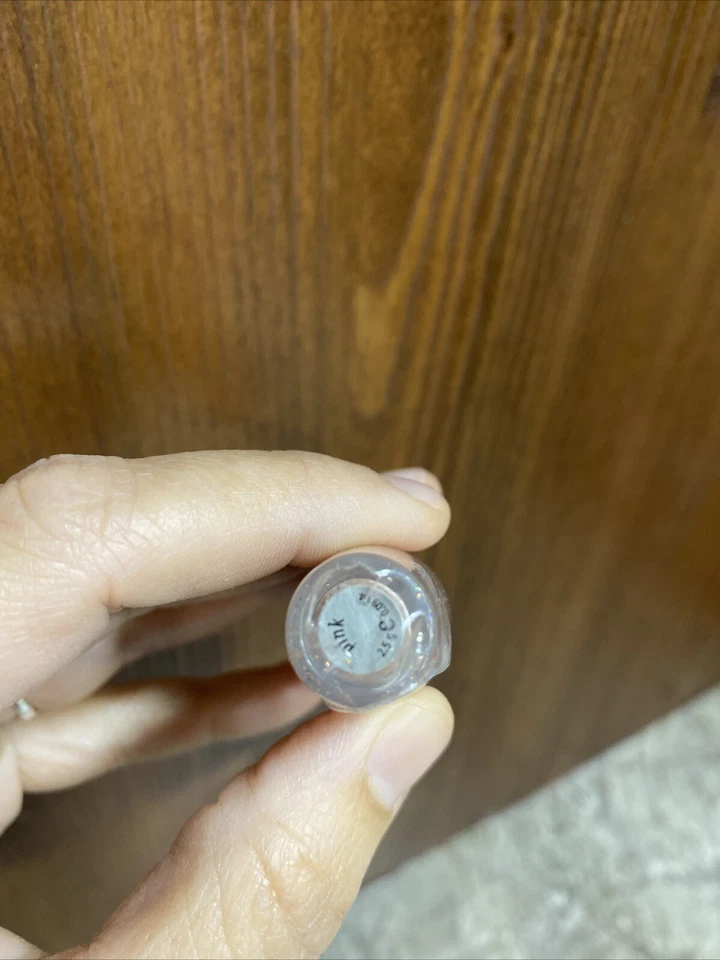 Mary Kate & Ashley Eye Drama Loose Powder Eye Shadow In Shade Pink Rare - Image 3 of 4