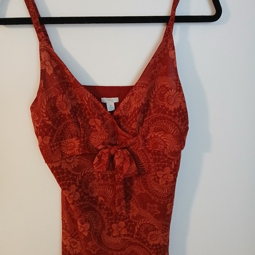 NWT Apt. 9 Burgundy Floral Patterned Tie-Front Halter Babydoll Cami Size Medium - Picture 2 of 10