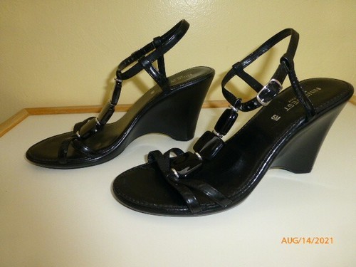 Nine West Womens Black Leather Strappy Wedge Heel Sandals Size 5 M - Picture 2 of 3