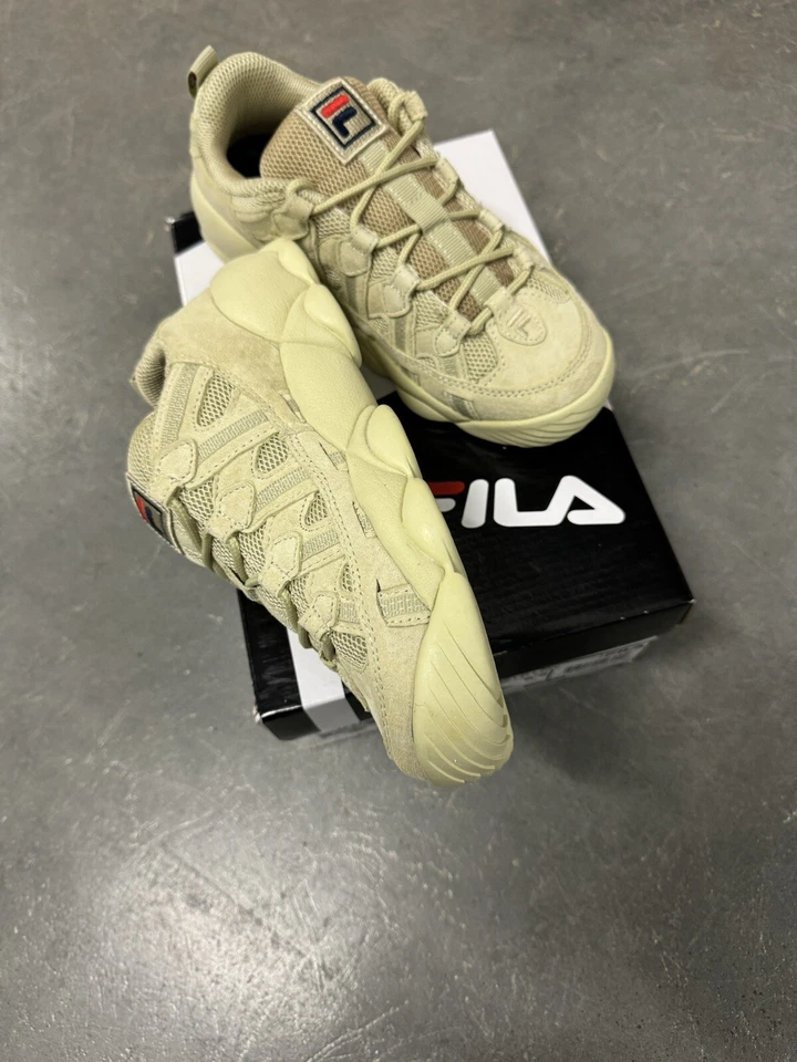 NIB Fila Spaghetti Low suede Women’s Size 6.5/Eur37.5 - Image 3 of 4