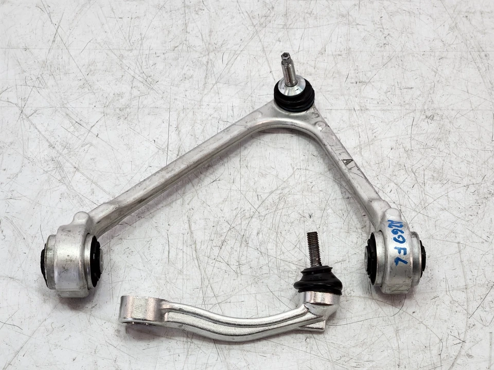 ✅ 04-09 PARA Jaguar XJ8 Brazo de control de suspensión superior delantero izquierdo lado del conductor Foto 2 de 4