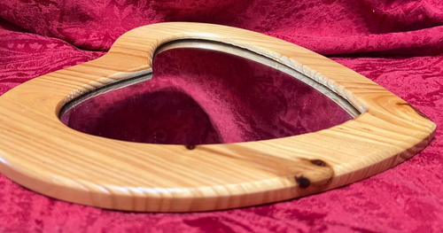 Vintage Heart with Wood Trim Double Sawtooth Hangers (10-1/2" x 10-1/2" x 1/2") - Picture 9 of 15