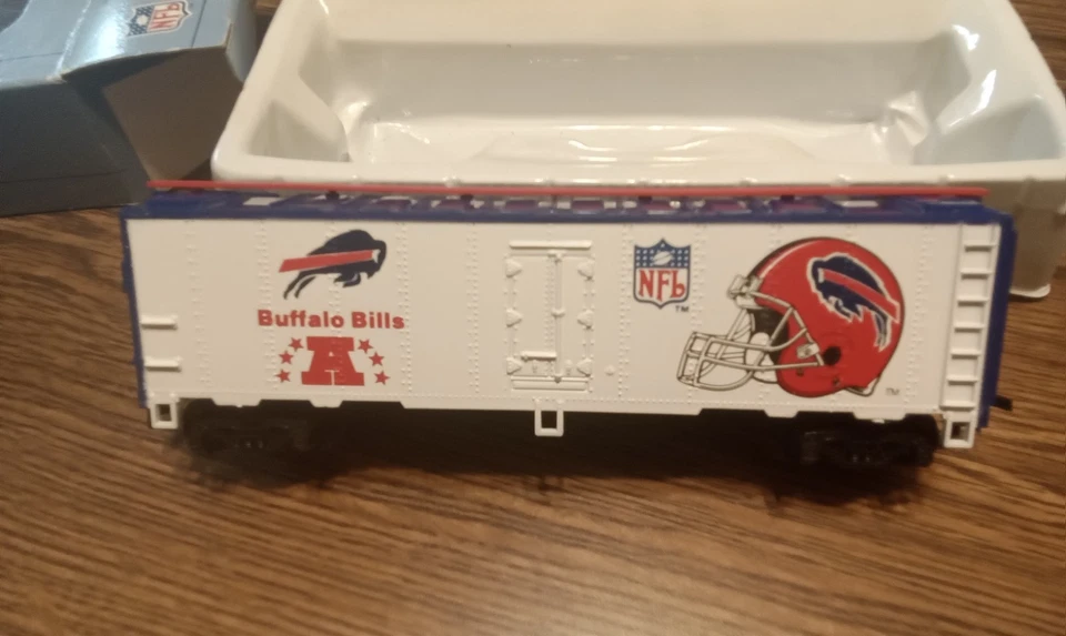 Buffalo Bills HO scale boxcar Mantua Train NFL super bowl express Josh Allen - Image 3 of 4