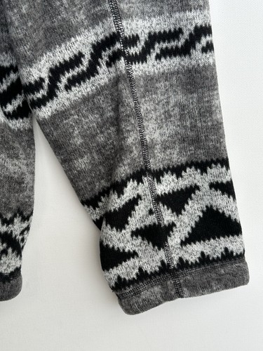 The North Face Mens XXL Gray & Black Aztec 1/4 Zip Fleece Pullover Sweater - Picture 5 of 10