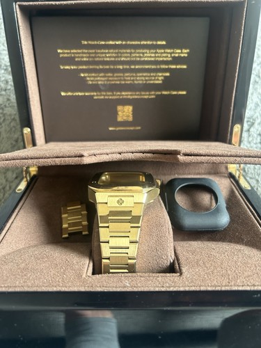 Golden Concept Apple Watch Case 44mm Gold plated hand made limited edition £900 - Zdjęcie 16 z 24