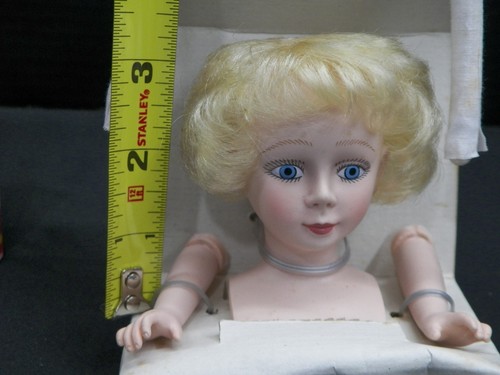 Angel Head And Hands Set Fibre Craft Vinyl Doll Making Parts Craft Vintage NOS - Picture 3 of 8