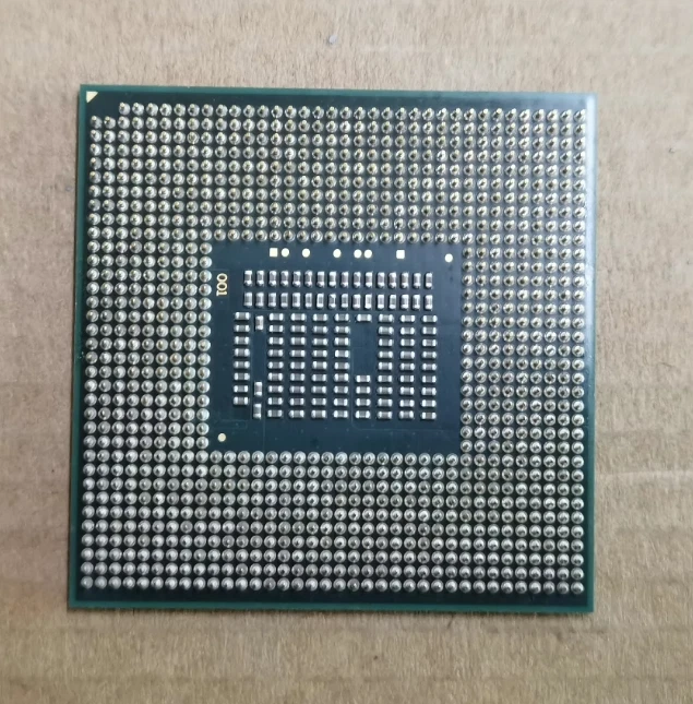 Intel Core i7-640M 2.8 GHz 4M Dual Core Processor Laptop CPU G1 SLBTN Socket G1 - Image 4 of 4