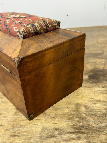 Antique 1830s flame mahogany empire classical sewing box compartments - Picture 12 of 24