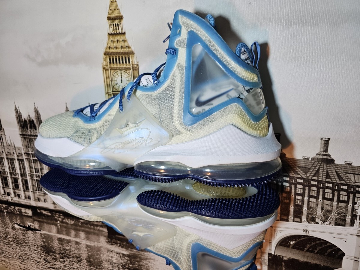 Space jams white sales and blue