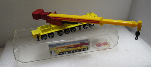 1/87 SCALE SIKU SUPER SERIES #1623 MEGA LIFT CRANE 7 AXLE  SEE PHOTOS - Picture 4 of 6