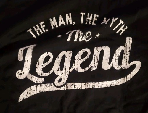 T-shirt grafica Way to Celebrate uomo The Man The Myth The Legend nera taglia XL - Foto 2 di 5