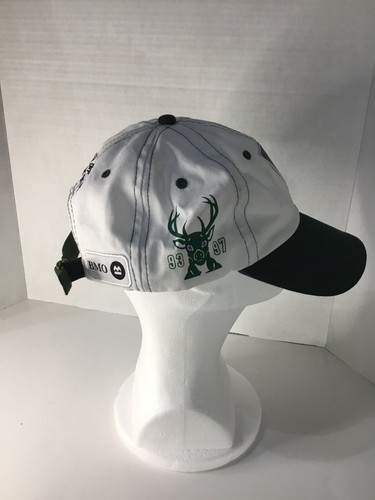 MILWAUKEE BUCKS VIN BAKER HAT - Picture 5 of 5