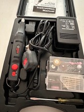 B&Q rotary tool kit in very nice condition with extras 