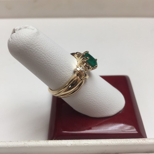 NEW 14k Yellow Gold Round Diamond and Oval Emerald Ring Size 6 - Bild 3 von 6