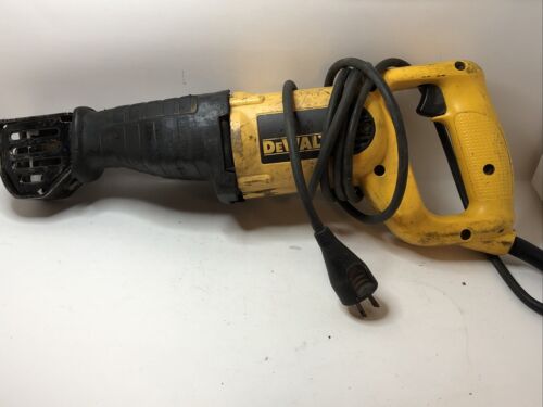 DEWALT DW304P 120V Corded Electric Reciprocating Saw - Picture 4 of 10
