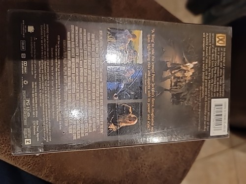 Lord of the Rings: the Fellowship of the Ring VHS 2001 *SEALED NEW* - Picture 2 of 3