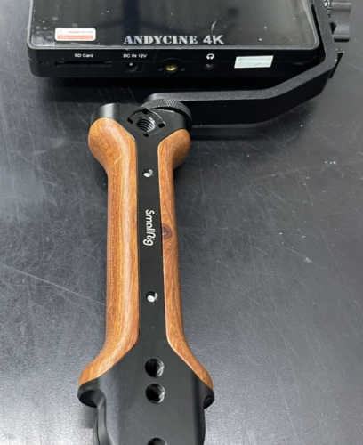 Monitor de cámara ANDYCINE A6 Plus 5,5 pulgadas 3D LUT 4K pantalla táctil y mango PEQUEÑO - Imagen 3 de 11