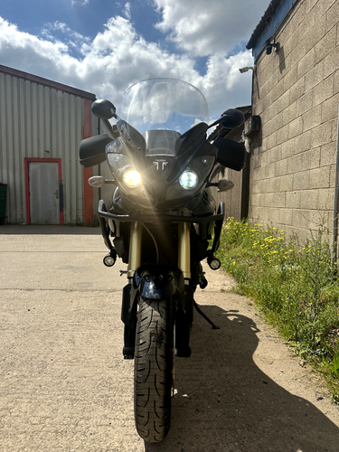 triumph tiger 1050 sports tourer 2010 33k - Picture 8 of 15