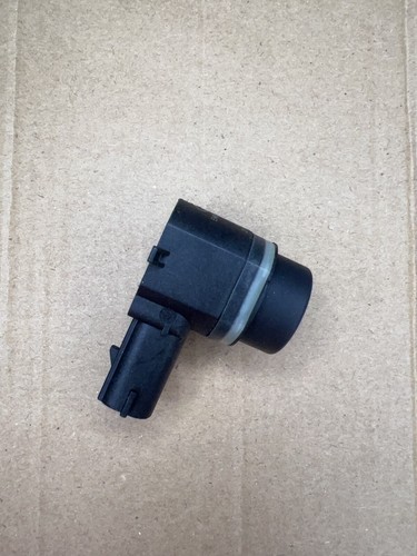 NEW BlackOEM EM2T-15C868-AAW Front Bumper Parking Sensor FOR 16-17 Ford Explorer - Picture 2 of 6