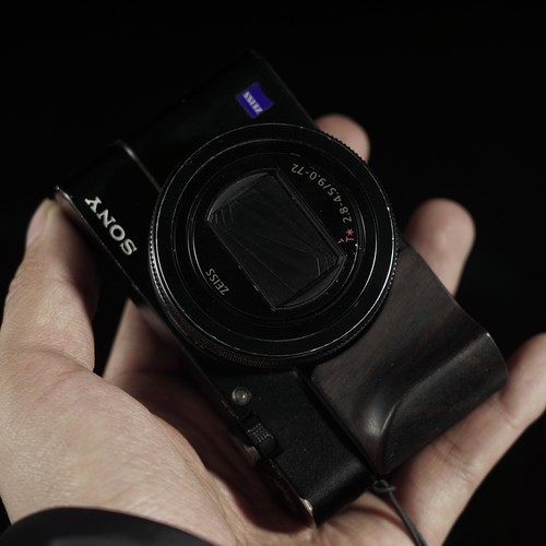 Wood Camera Shutter Release Button and Hand Grip Fr Sony RX100 M M7 M6 M5 M4 M3 - Picture 15 of 18