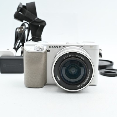 Sony Alpha a6100 Spiegellose Kamera Weiß 16-50mm Objektiv [Exc+5 / 19.965...