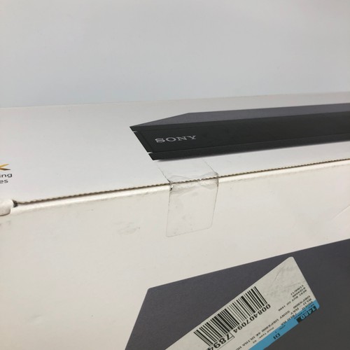 Sony UBP-X800 Ultra HD Blu-ray & Hi-Res Audio Player 4K Black NEW FACTORY SEALED - Picture 12 of 22