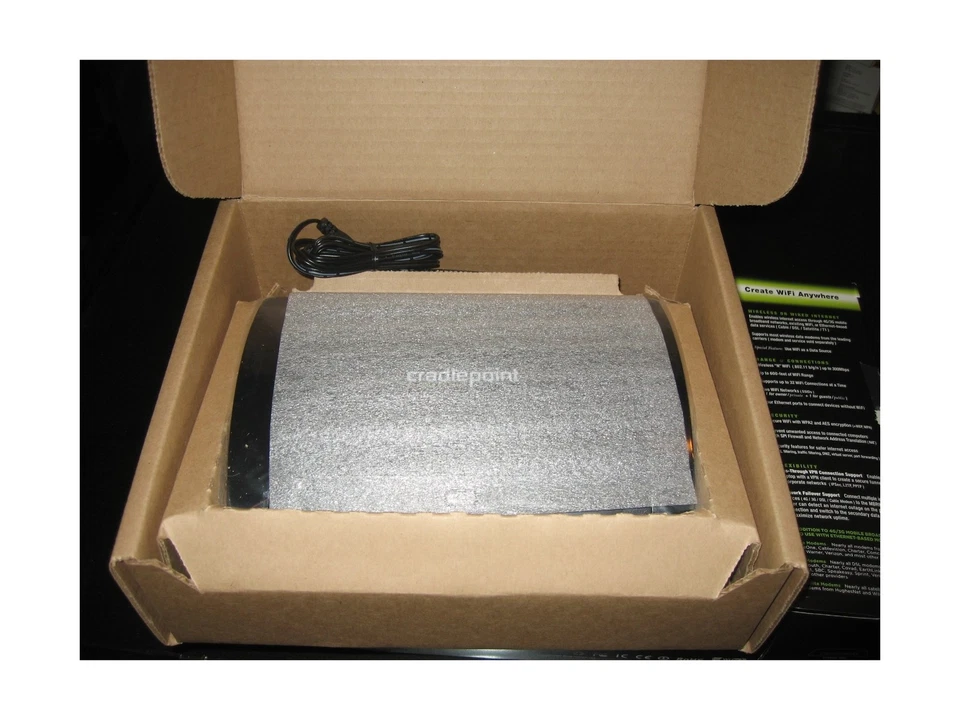 Cradlepoint Wireless Router MBR95 - Image 2 of 4