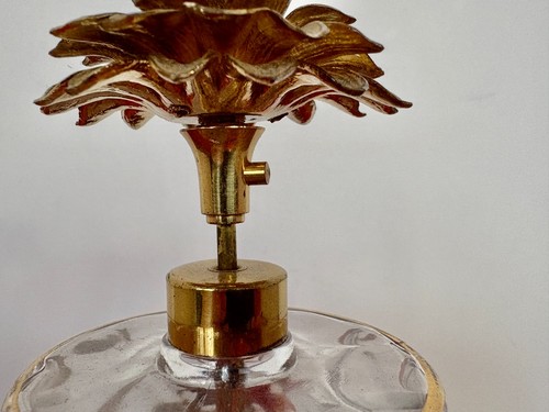 Botella de perfume atomizador Irice vintage hecha en Francia tapa de flores de 6 pulgadas - Imagen 3 de 5
