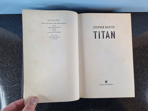 Titan by Stephen Baxter Vintage Sci Fi Novel Uk 1st Edition Hardcover 1997 - Picture 18 of 24