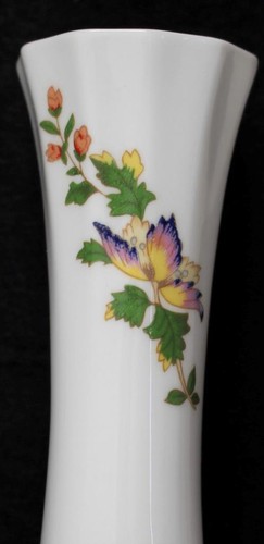 Aynsley Cottage Garden Bud Vase Square Shape - Picture 3 of 5