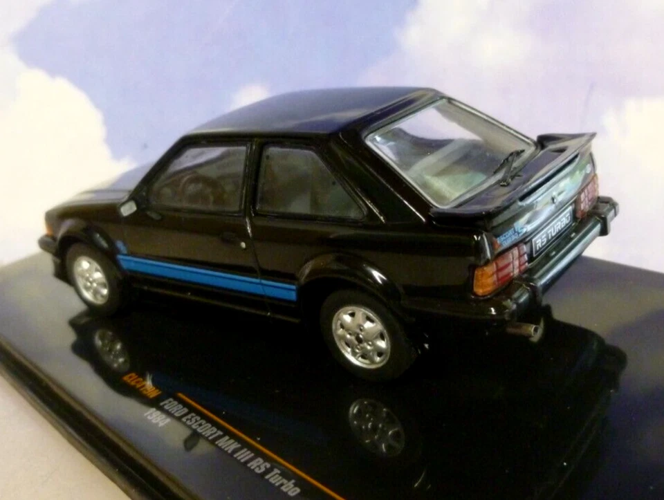 IXO 1/43 DIECAST 1984 FORD ESCORT MK3 MKIII RS TURBO BLACK/BLUE STRIPES CLC419 - Image 4 of 4