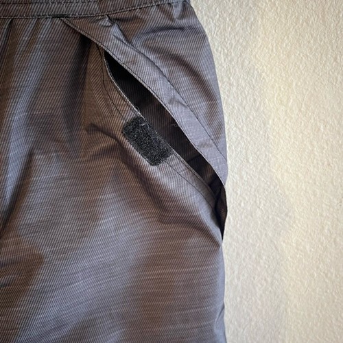 Snozu Gray and Black Insulated Overalls for Winter Sports - Picture 4 of 9