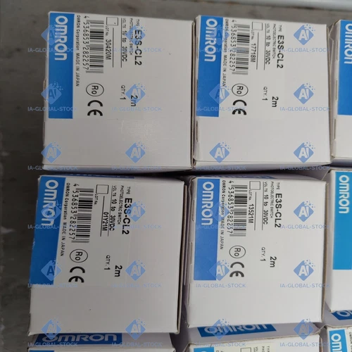 1PC NEW OMRON E3S-CL2 Diffuse Photoelectric Sensor Switch with Warranty
