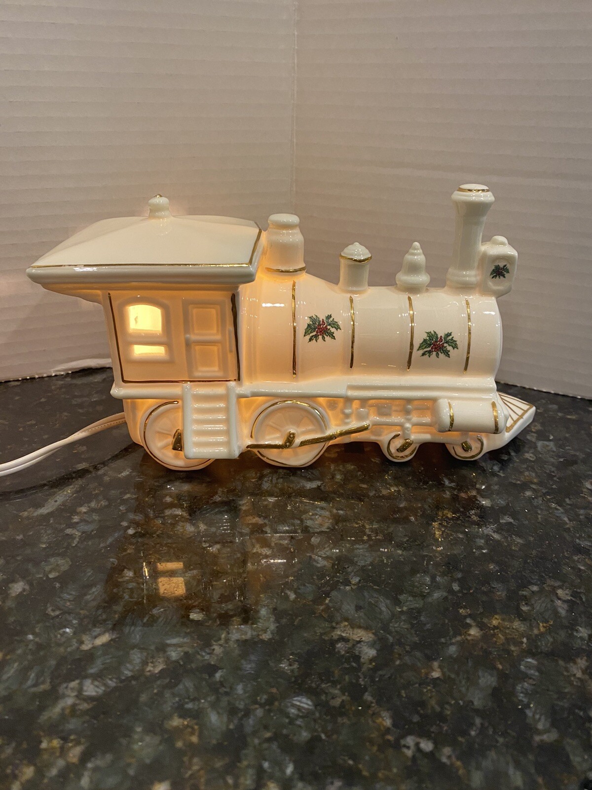 Picture 2 of 10