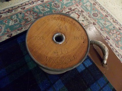 Vintage WILBUR B. DRIVER 3 Pound NIL STAIN Wire Spool Hardware Collector W/ Wire - Picture 4 of 5