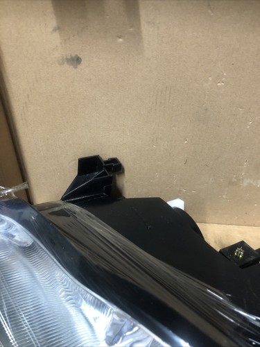 New Old Stock TYC Headlight LH Drivers Side Part #20-5916-00. - Picture 6 of 15