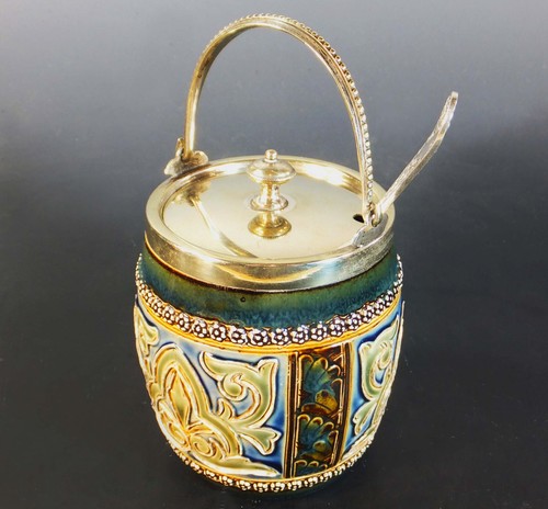 WONDERFUL DOULTON LAMBETH SILVER PLATE MOUNTED PRESERVE POT by ELIZA SIMMANCE - Picture 3 of 11