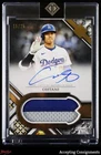 2025 Topps Transcendent Shohei Ohtani GAME-USED PATCH ON CARD AUTO 15/25 DODGERS