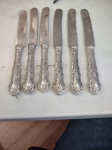 6 W.M. Coltelli da tavola con manico in argento sterling Rogers