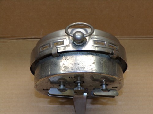Vintage Westclox Big Ben Loud Alarm Clock ~ FOOTED ~ Rings ~ NEEDS REPAIR ! - Picture 4 of 9