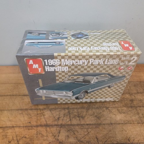 SEALED AMT Vintage 1966 Mercury Park Lane Hardtop 1/25 Model Kit #38436 - Bild 2 von 9