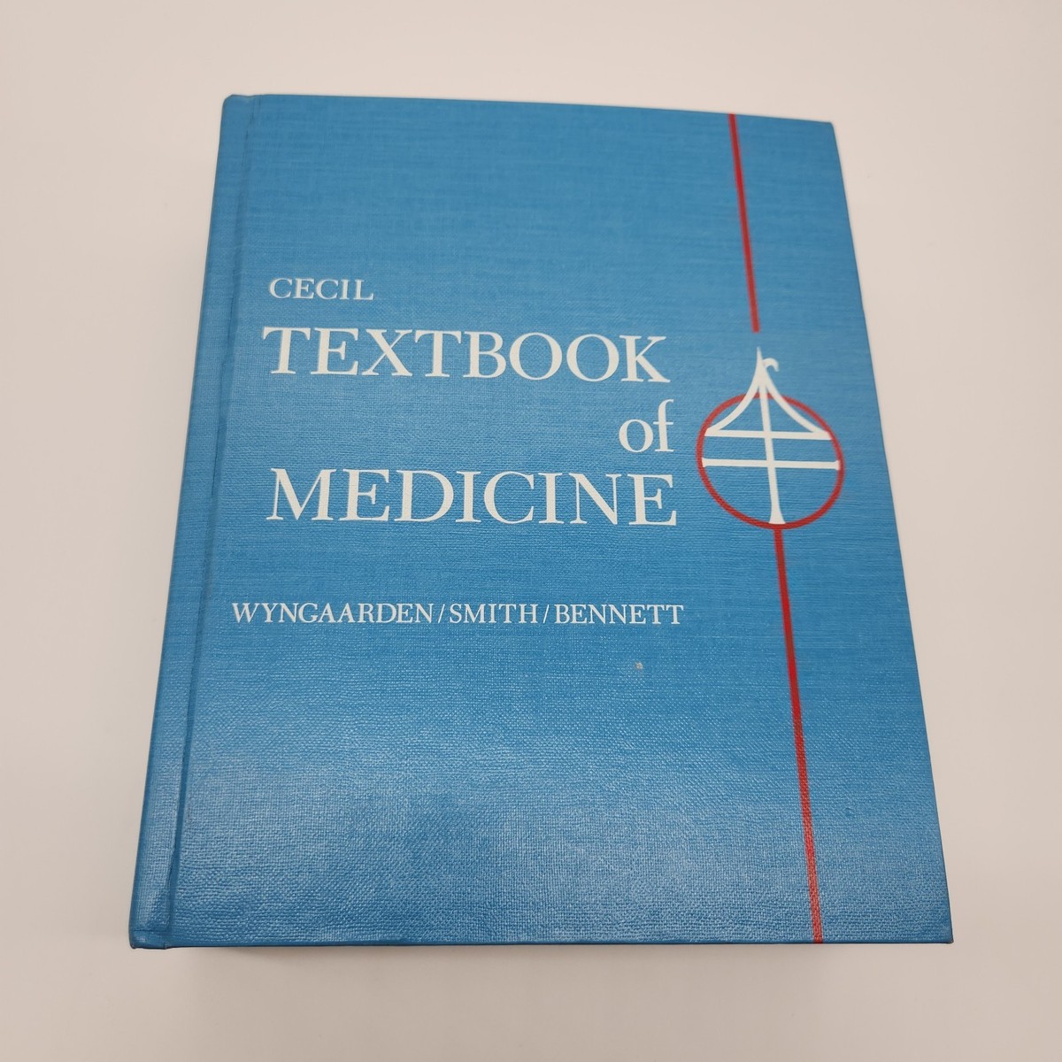 洋書 CECIL TEXTBOOK of MEDICINE 19TH EDITION Cecil Textbook of Medicine, 19th Edition Hardcover Volume 2