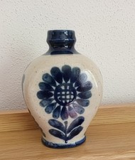 Ältere Vase aus Steingut mit Salzlasuren