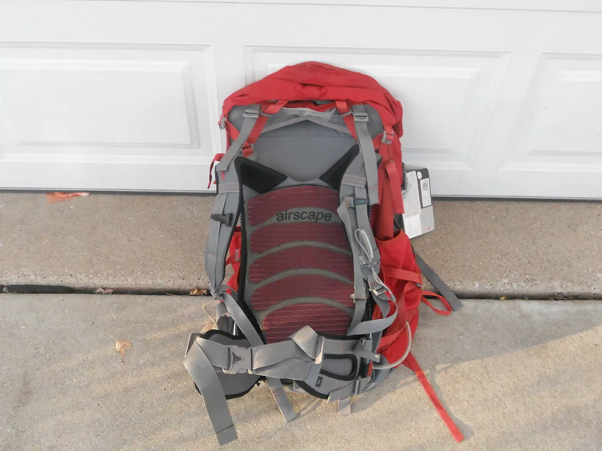 NWT Osprey Ariel 65 Women Hiking Camping Travel Backpacking Bag