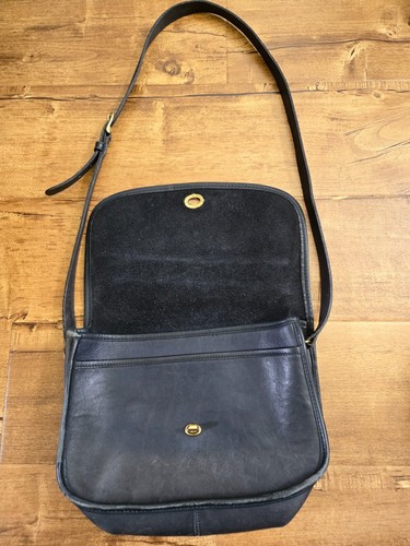 Vintage Coach 034-9209 City Bag Handbag Navy Blue Brass Hardware Kisslock 1980s - Picture 2 of 18