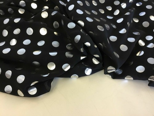 Schöner schwarzer Chiffon mit silbernen Tupfen Punkten Stoff 148 cm 58" Kleid Kunst - Bild 2 von 7