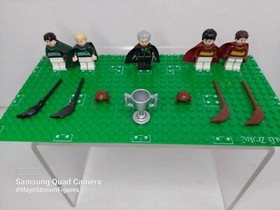 Lego Harry Potter Quidditch 4737 minifigure lot 
